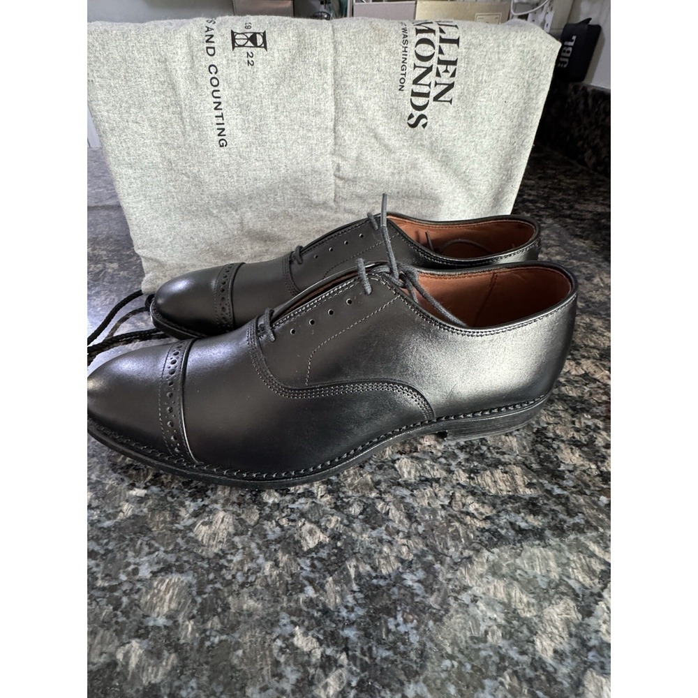 Allen Edmondsβ fifth avenue Men's Leather Cap-Toe Oxfords size 9.5 B. NWB, $375